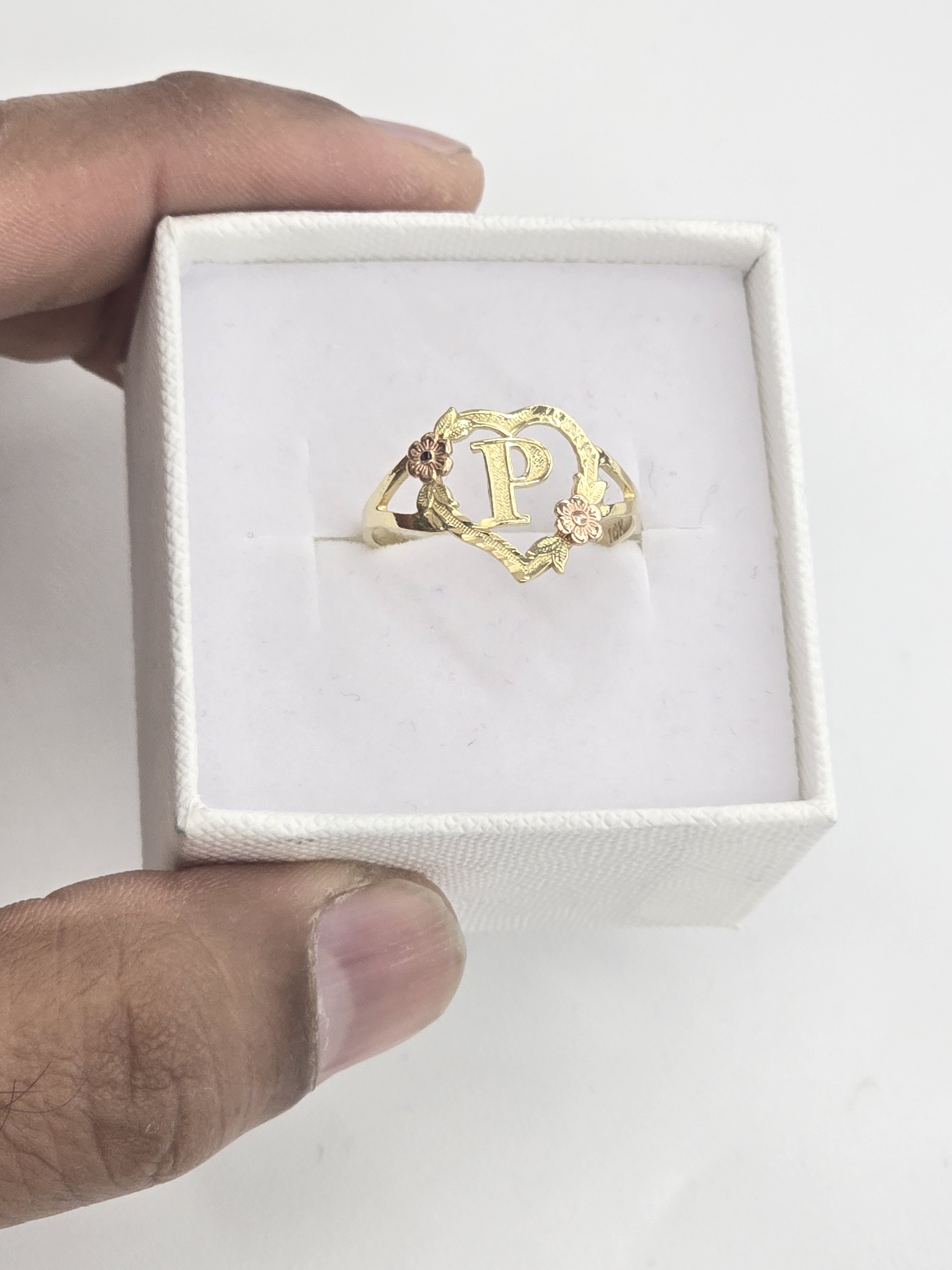 10kt Real Gold Initial 'P' Floral Ring - Women's Jewelry
